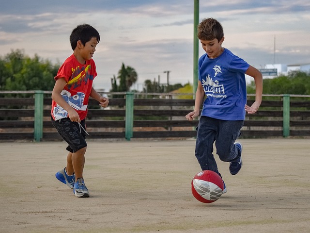 场友谊赛中 场友谊赛中