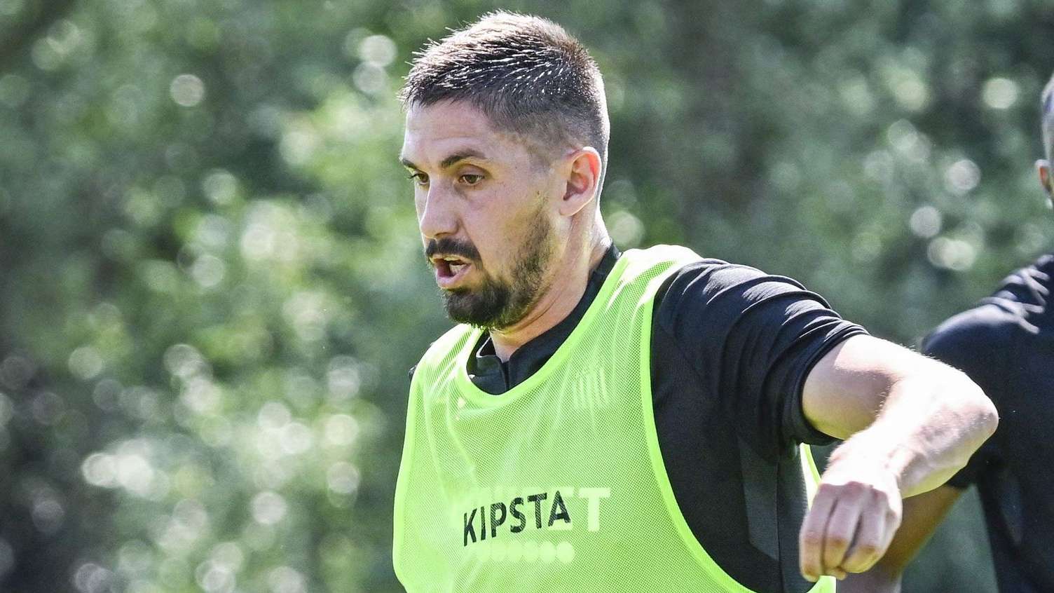 球會的額外 球會的額外